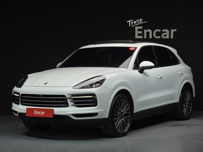 PORSCHE CAYENNE - 1