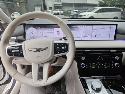GENESIS G80 (RG3) - 9
