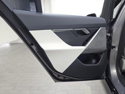 2025 BMW 5 SERIES — миниатюра 15