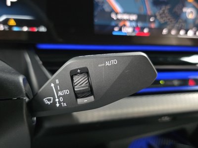 2025 BMW 5 SERIES — миниатюра 28