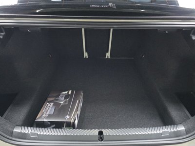 2025 BMW 5 SERIES — миниатюра 25
