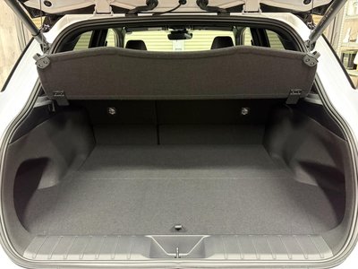 2025 Lexus LBX 缩略图 26