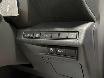 2025 Lexus LBX 缩略图 13