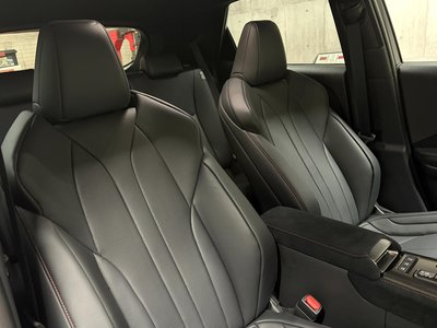 2025 Lexus LBX 缩略图 15