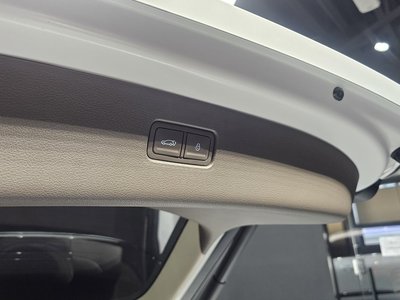 2022 Genesis GV80 thumbnail 26