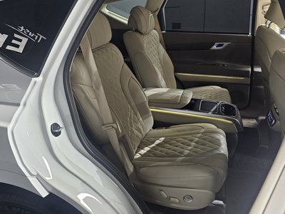 2022 Genesis GV80 thumbnail 17