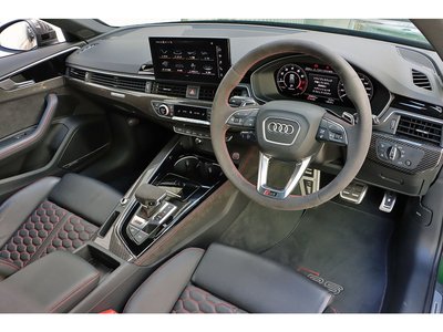 2021 AUDI RS4 AVANT 照片 3