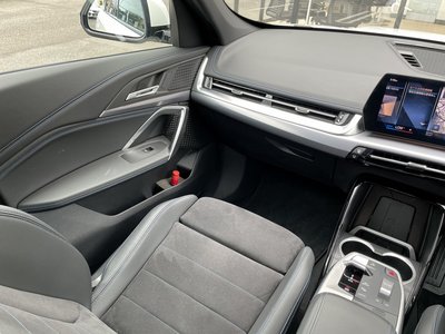 2023 BMW X1 缩略图 18