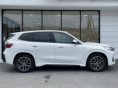 2023 BMW X1 photo 4