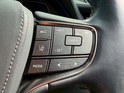 2017 Lexus LS 缩略图 37