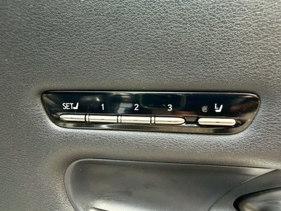 2017 Lexus LS 缩略图 33