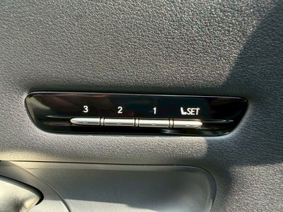 2017 Lexus LS 缩略图 77