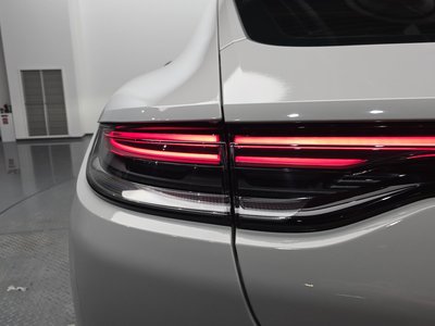 PORSCHE PANAMERA - 10
