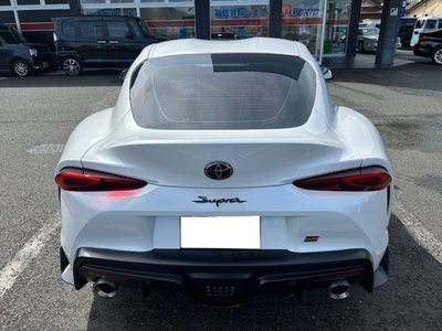 TOYOTA SUPRA - 8
