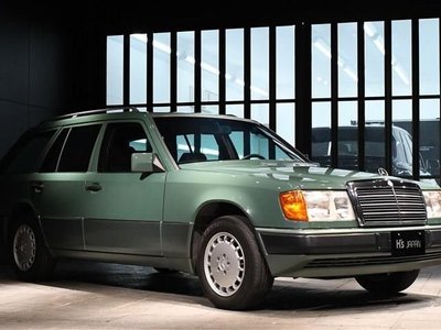 MERCEDES-BENZ MEDIUM-CLASS - 3