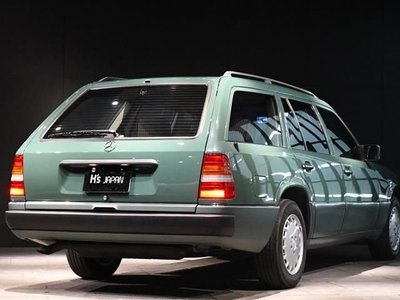 MERCEDES-BENZ MEDIUM-CLASS - 5