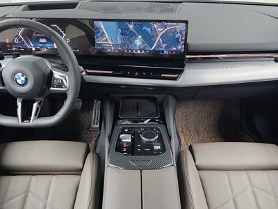 BMW 5 SERIES - 5
