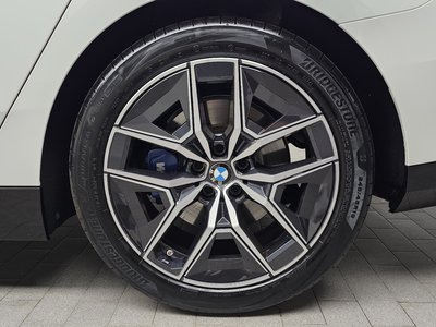 BMW 5 SERIES - 8