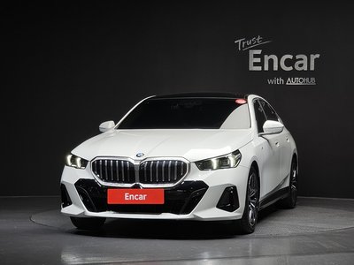 BMW 5 SERIES - 2