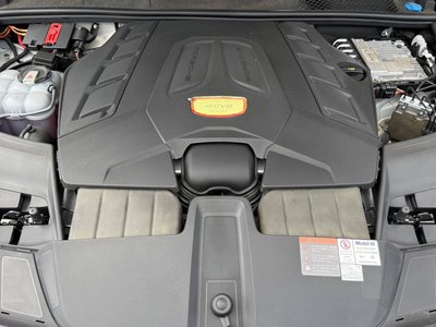 PORSCHE CAYENNE TURBO - 10