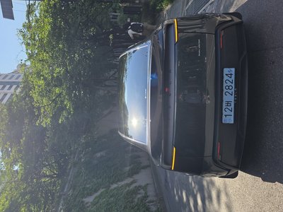 TESLA MODEL Y - 4