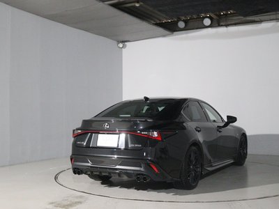 LEXUS IS - 4