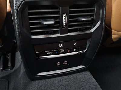 2025 BMW 3 SERIES — миниатюра 24