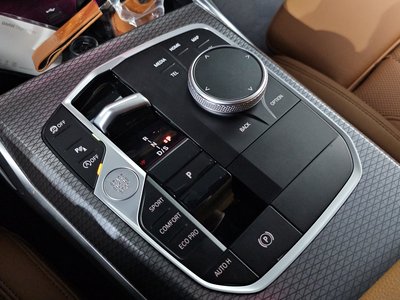 2025 BMW 3 SERIES — миниатюра 12