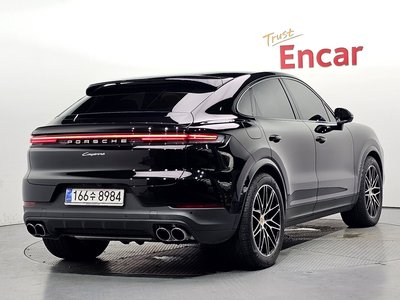صورة 3 لـ 2025 Porsche CAYENNE