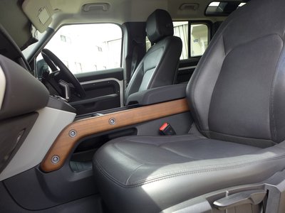 صورة مصغرة 32 لـ 2023 LAND Rover DEFENDER