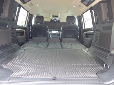صورة مصغرة 65 لـ 2023 LAND Rover DEFENDER