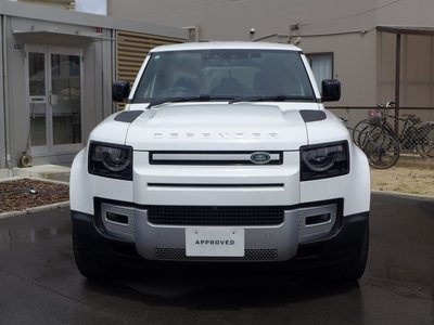 LAND ROVER DEFENDER - 7
