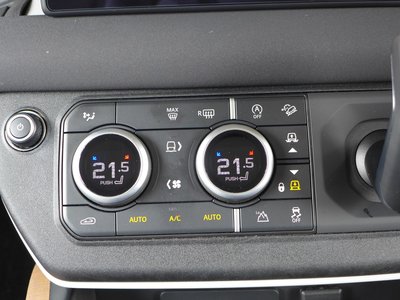 صورة مصغرة 47 لـ 2023 LAND Rover DEFENDER