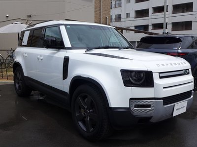 LAND ROVER DEFENDER - 5