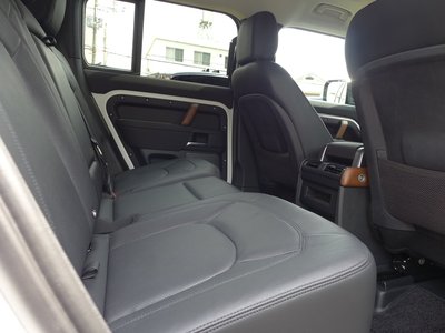 صورة مصغرة 34 لـ 2023 LAND Rover DEFENDER