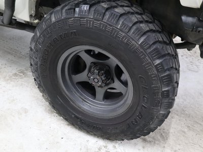 TOYOTA LAND CRUISER - 10