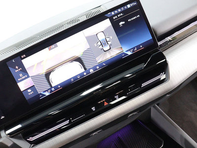 2024 BMW 5 SERIES 照片 5