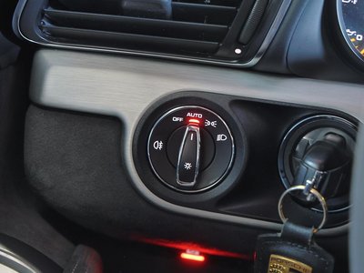 صورة مصغرة 72 لـ 2014 Porsche 911