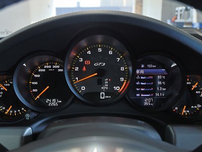 صورة مصغرة 32 لـ 2014 Porsche 911
