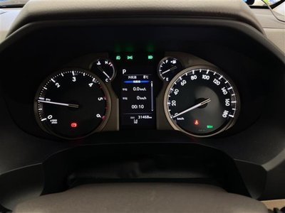 TOYOTA LAND CRUISER PRADO - 10