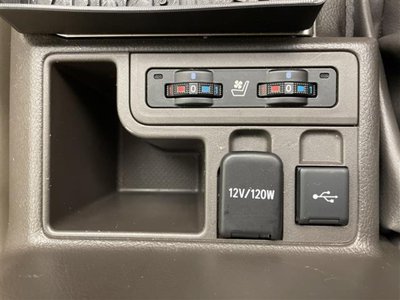 TOYOTA LAND CRUISER PRADO - 7