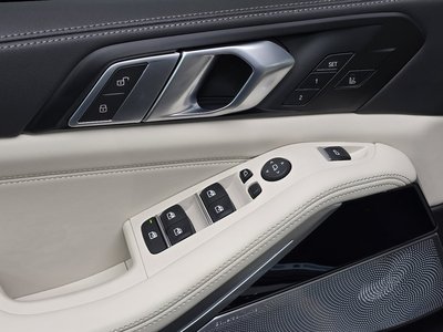 2025 BMW X5 — миниатюра 27