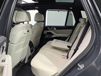 2025 BMW X5 — миниатюра 17
