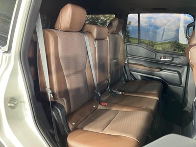 TOYOTA LAND CRUISER 250 - 10