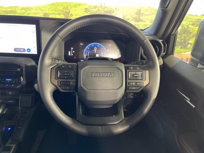 TOYOTA LAND CRUISER 250 - 8