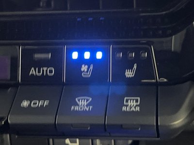 TOYOTA LAND CRUISER 250 - 6