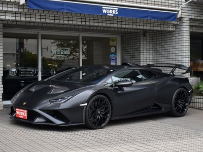 LAMBORGHINI HURACAN - 1