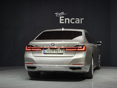 2021 BMW 7 SERIES — фото 4