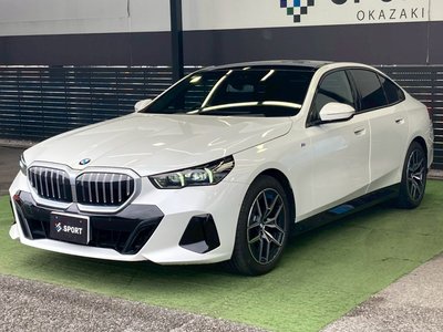 صورة مصغرة 69 لـ 2024 BMW 5 SERIES