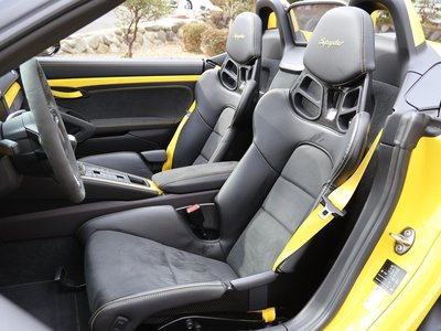 PORSCHE 718 SPYDER - 5